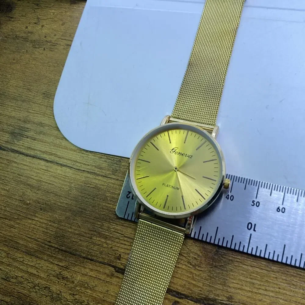 Geneva Womens Gold Tone Quartz Fashion Watch Works New Battery New!